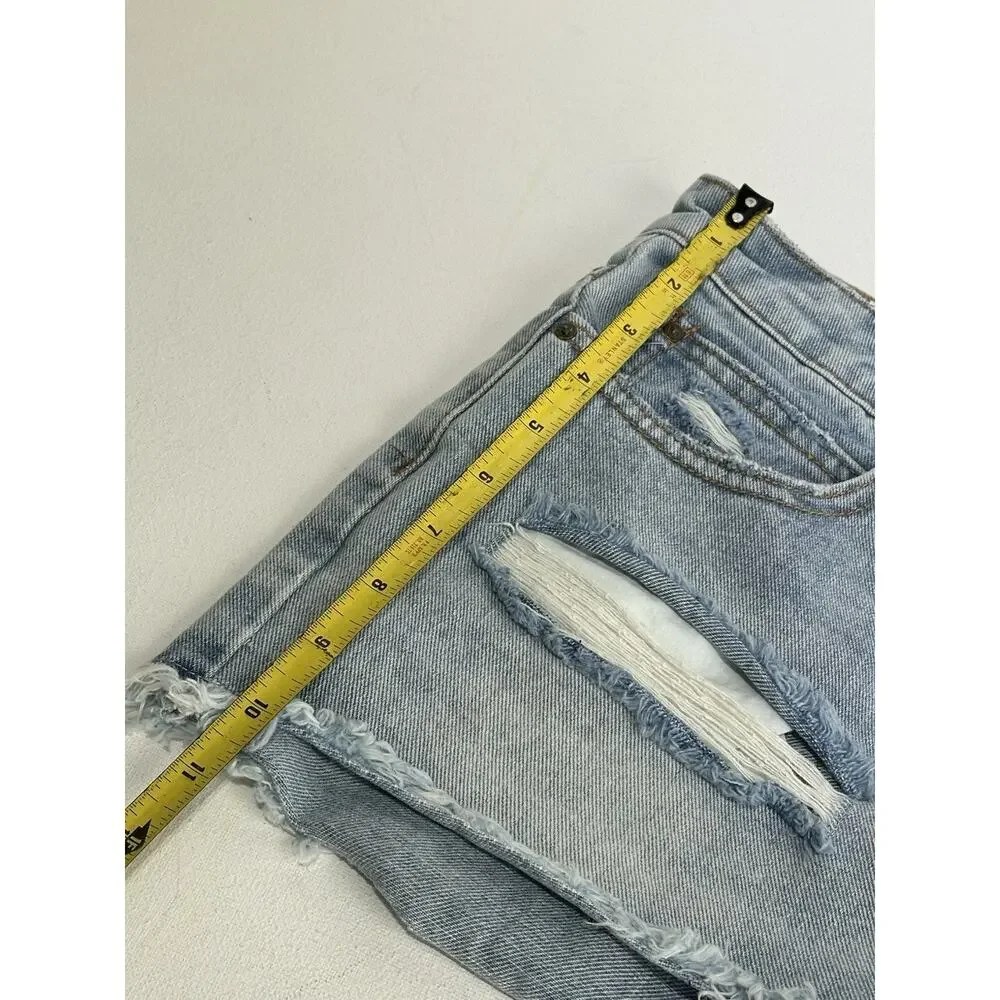 Billabong Distressed Ripped Raw Hem Denim Shorts Size 27 (27” W) 2
